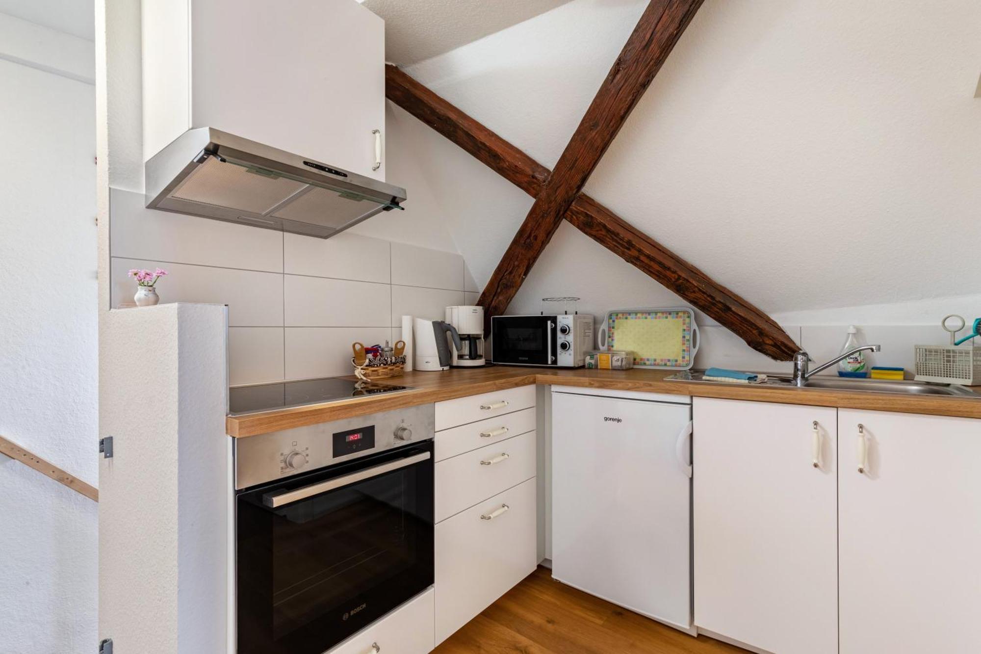 Apartmenthaus Ferienwohnungen Sila Weinstadt Exterior photo